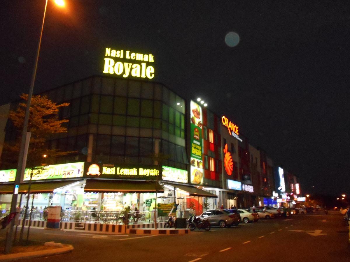 Hotel 126 Sepang Zewnętrze zdjęcie